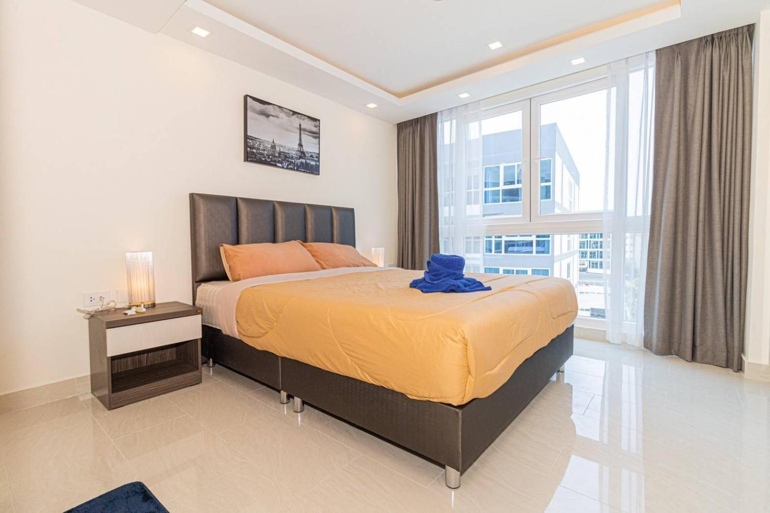 Grand Avenue By Fantasea Beach Pattaya Ruang foto