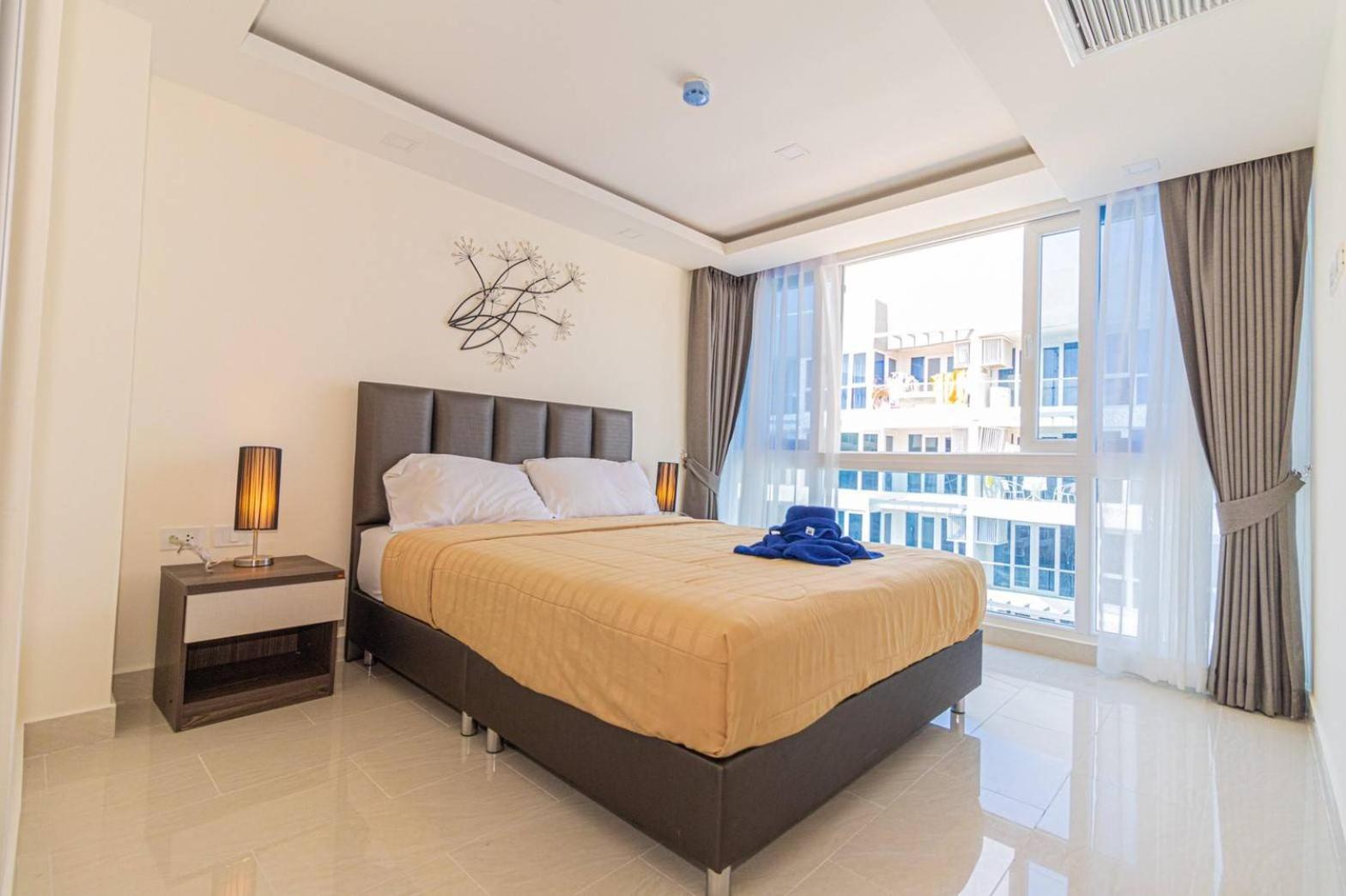 Grand Avenue By Fantasea Beach Pattaya Ruang foto