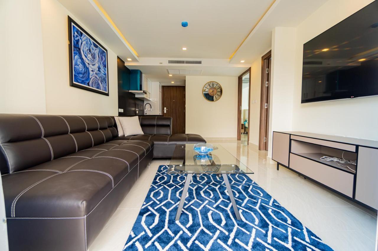 Grand Avenue By Fantasea Beach Pattaya Bagian luar foto